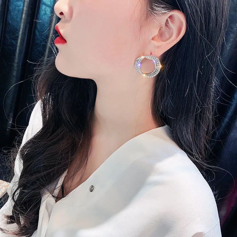 Round Shape Ear Ring