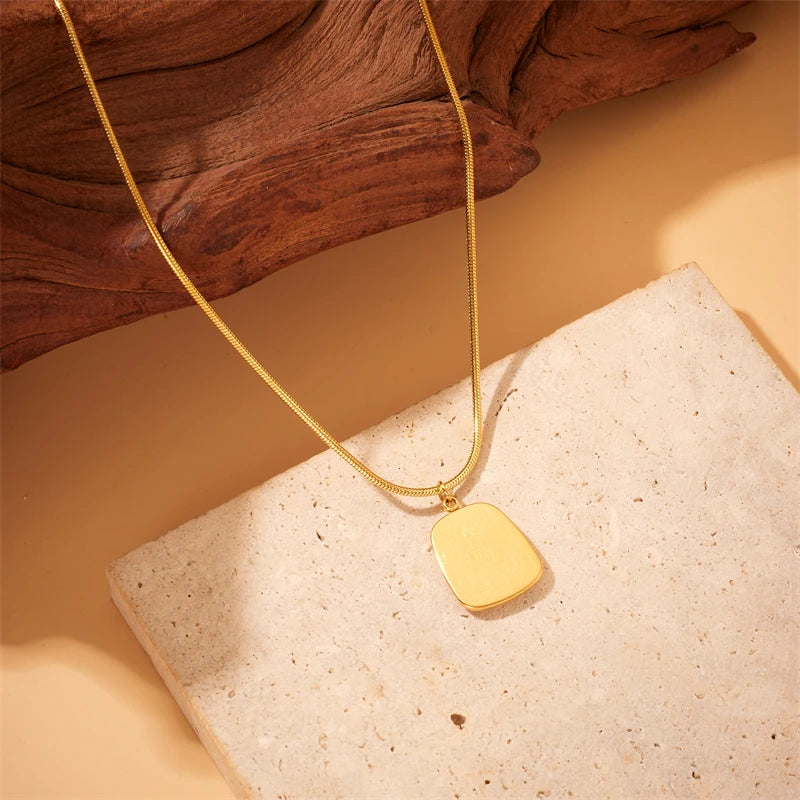 Geometric Necklace Set