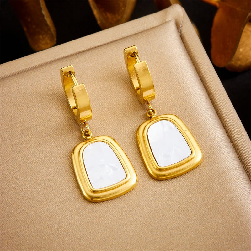 Geometric Necklace Set