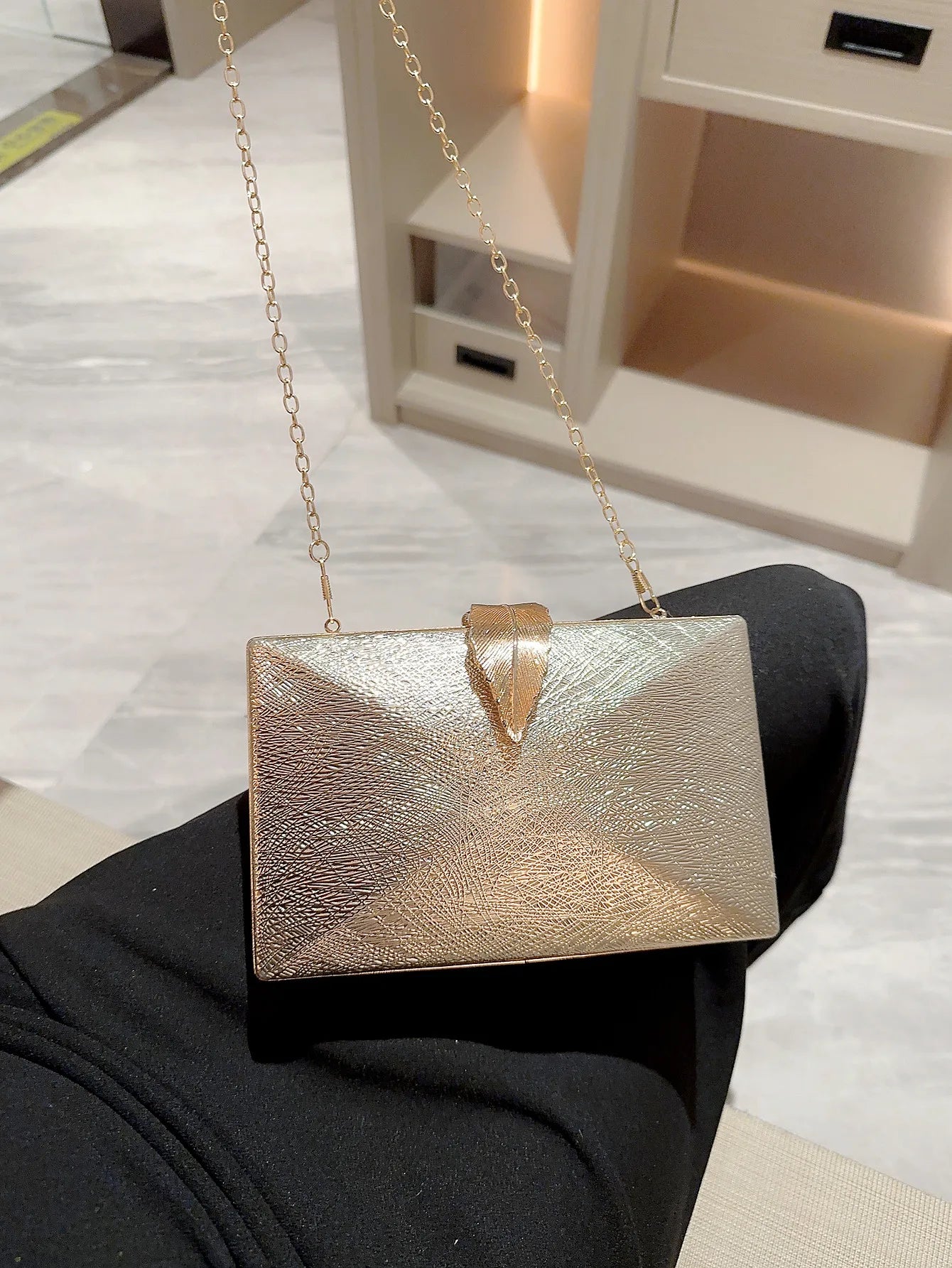 Gold Leaf Clutch Chain Bag