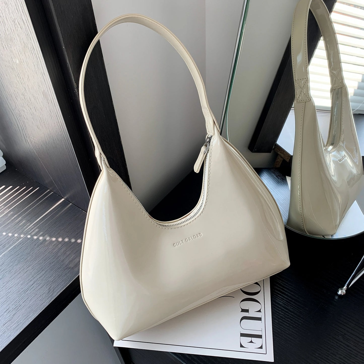 Trendy Shoulder Bag