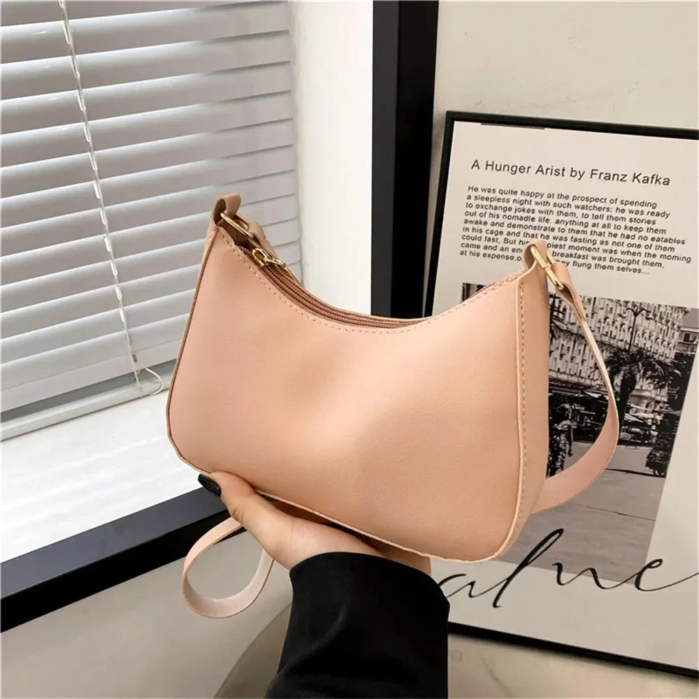 Trendy Underarm Bag