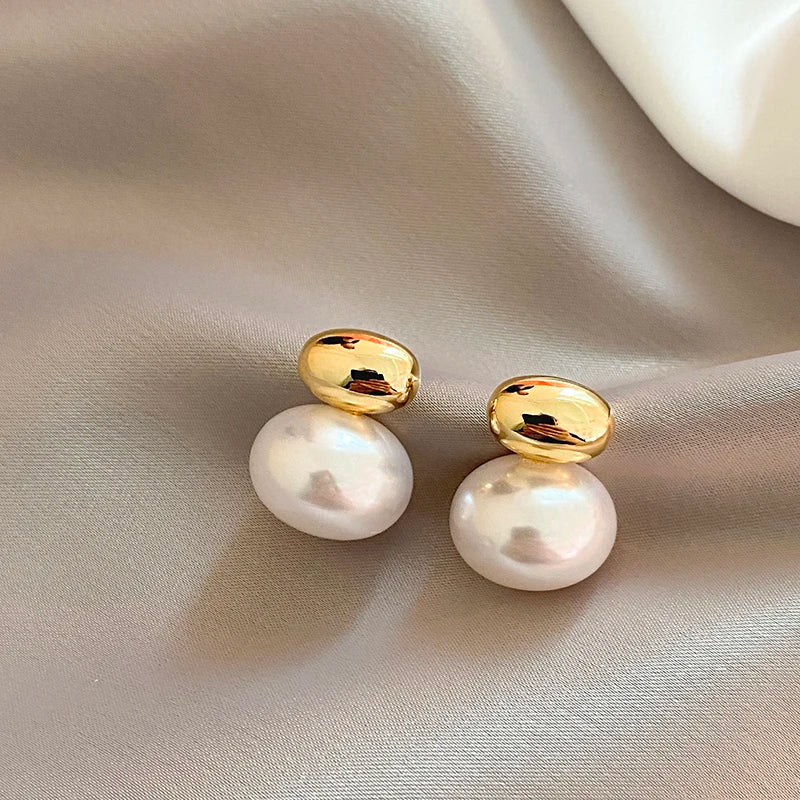 Pearl Earring