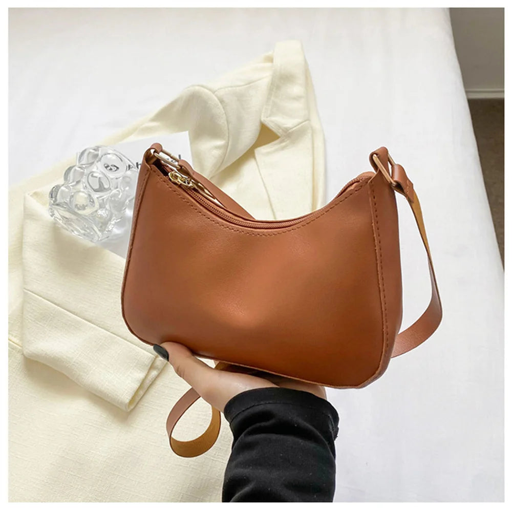 Trendy Underarm Bag