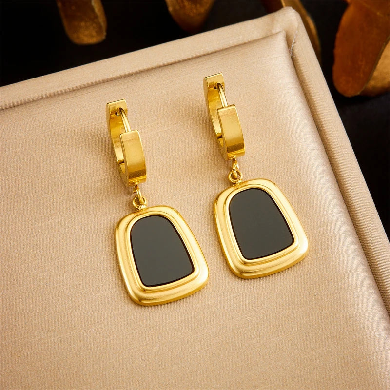 Geometric Necklace Set