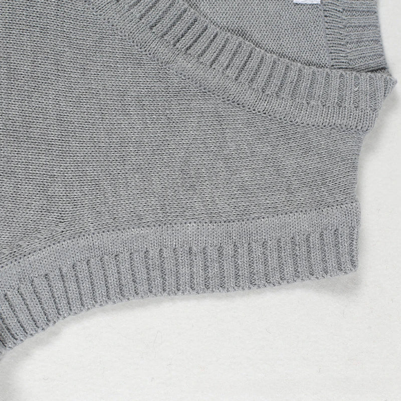 V-neck Sleeveless Knitted Sweater