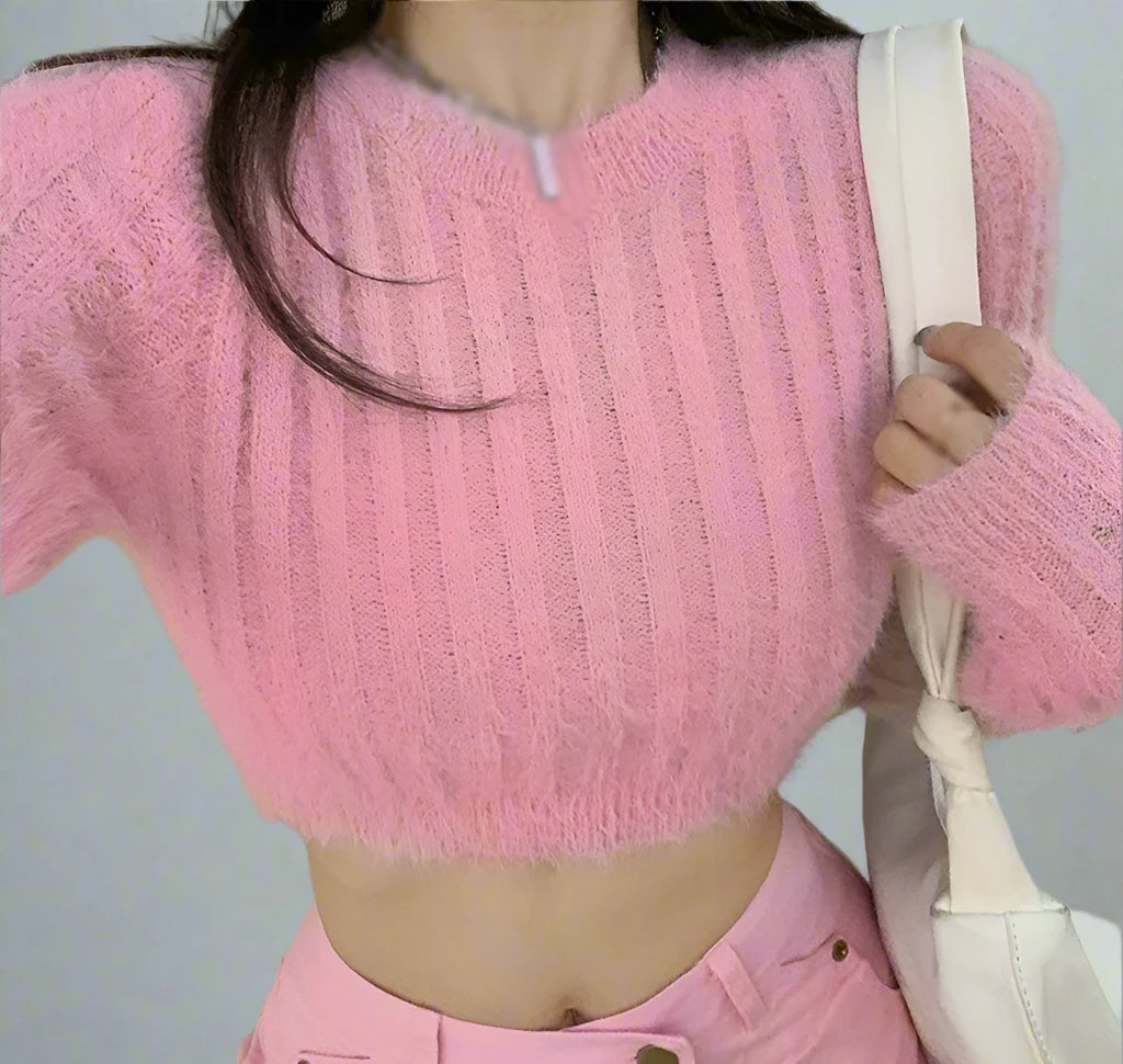 Short Slim Sweater