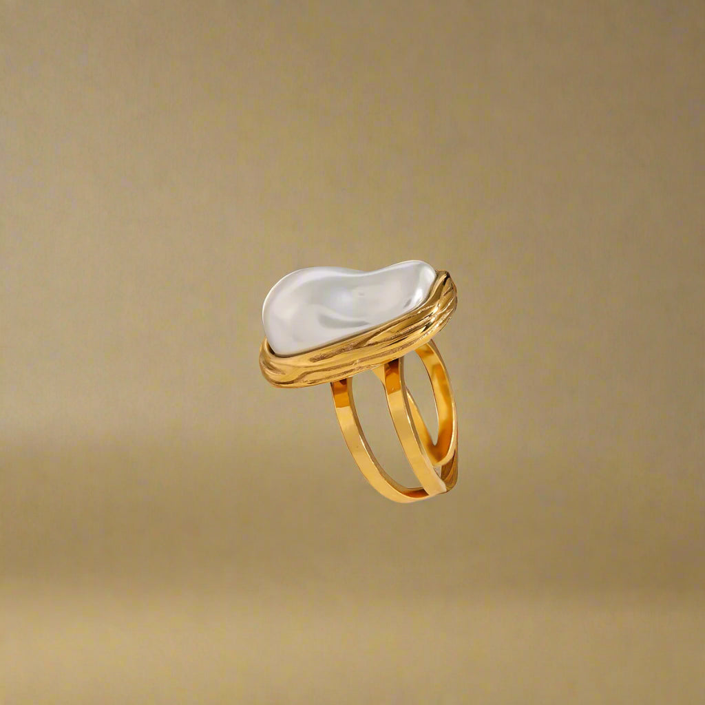 Classy Gold Color Ring